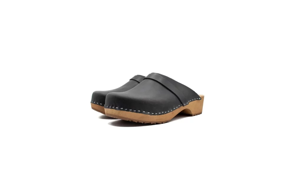 Medical Clogs – Black