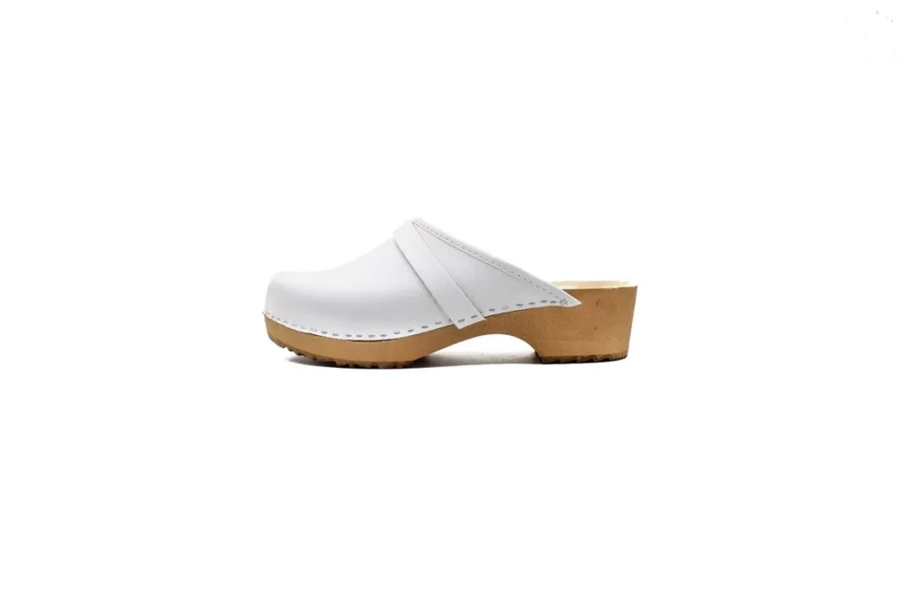 Medical Clogs – White 3