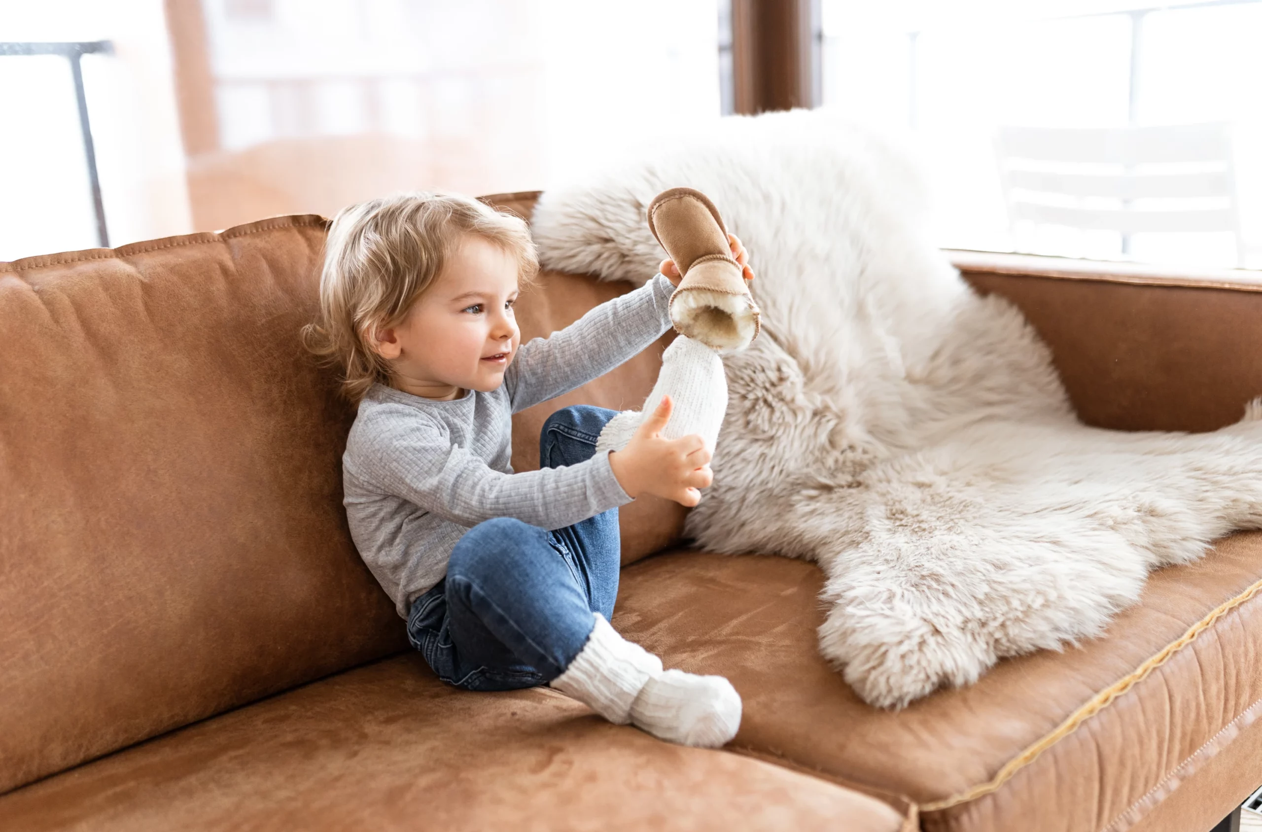Merino wool socks, sheepskin, slippers