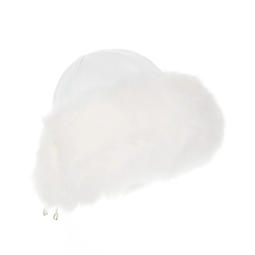 White fox fur hat