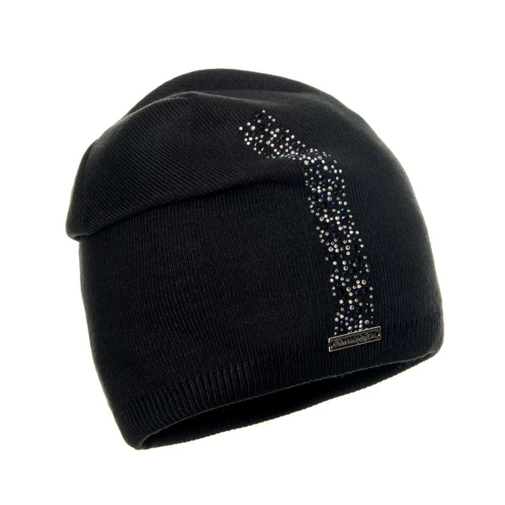 black Wool Beanie and snood set 2