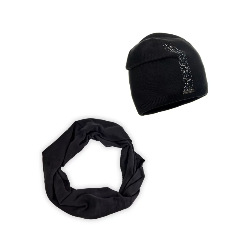 black Wool Beanie and snood set
