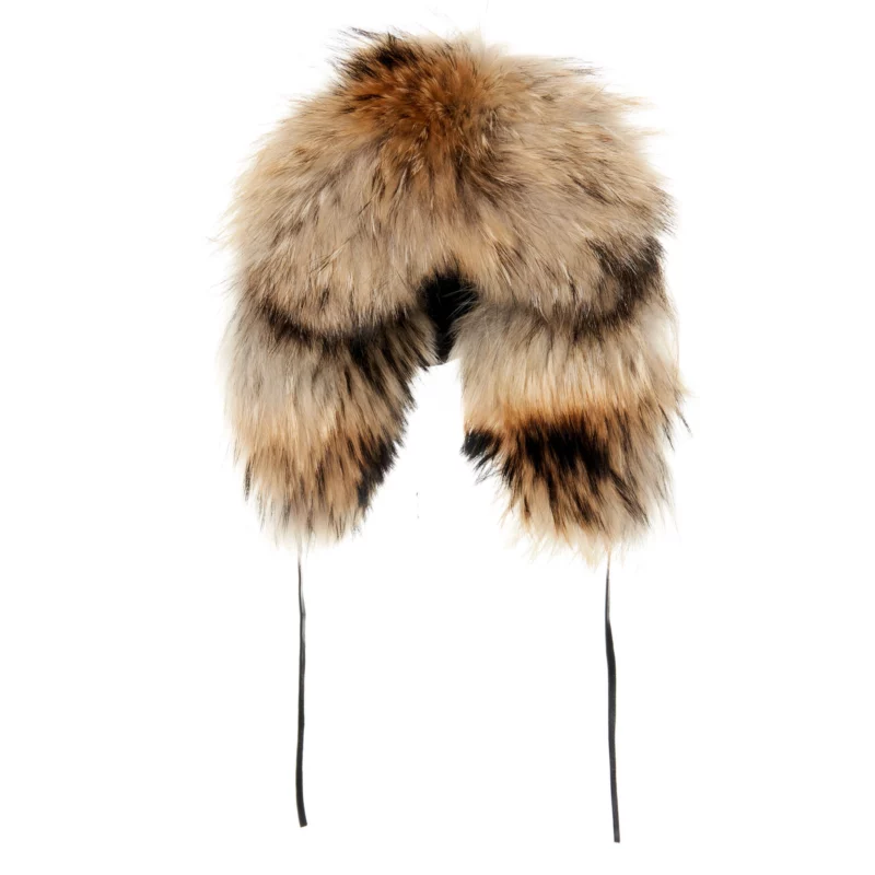 brown raccoon skin hat